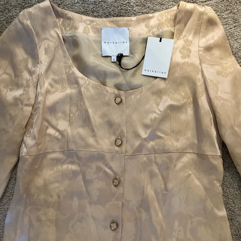 NWT Markarian 100% silk top!